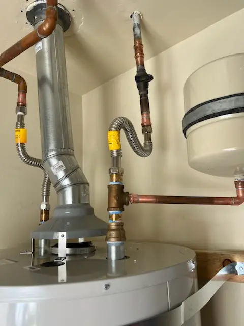 Water heater installation and plumbing repair in Pelican Hill